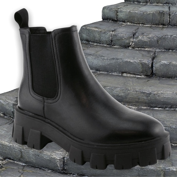 1 Left! Black Pu Slip On Chunky Sole Platform Gore Ankle Boots 10 - Picture 3 of 5
